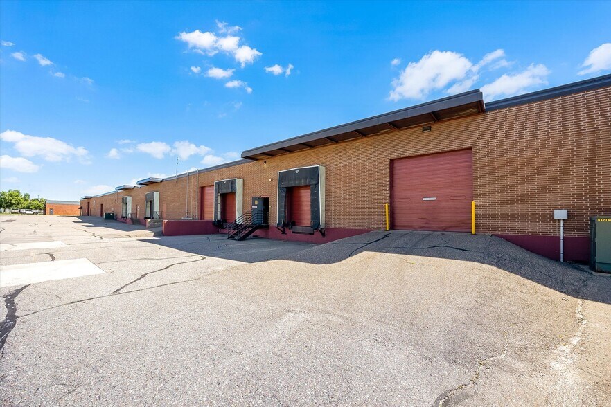 130-150 Eva St, Saint Paul, MN à louer - Photo de l’immeuble – Image 1 sur 41