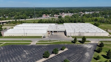 800 S Gilbert St, Danville, IL à louer Photo de l’immeuble– Image 1 sur 8