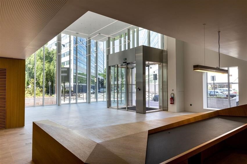 12 Avenue André Malraux, Levallois-Perret à louer - Photo de l’immeuble – Image 2 sur 8