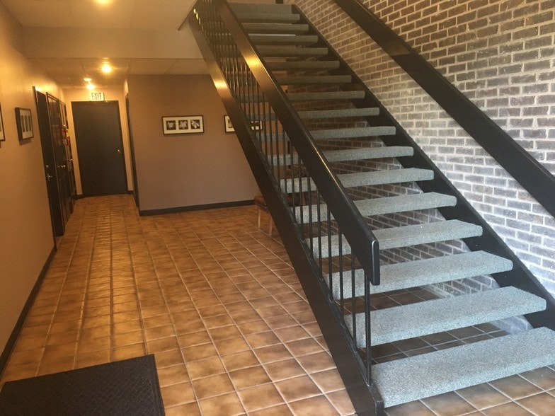 7031 Corporate Way, Dayton, OH à louer - Photo intérieure – Image 3 sur 3
