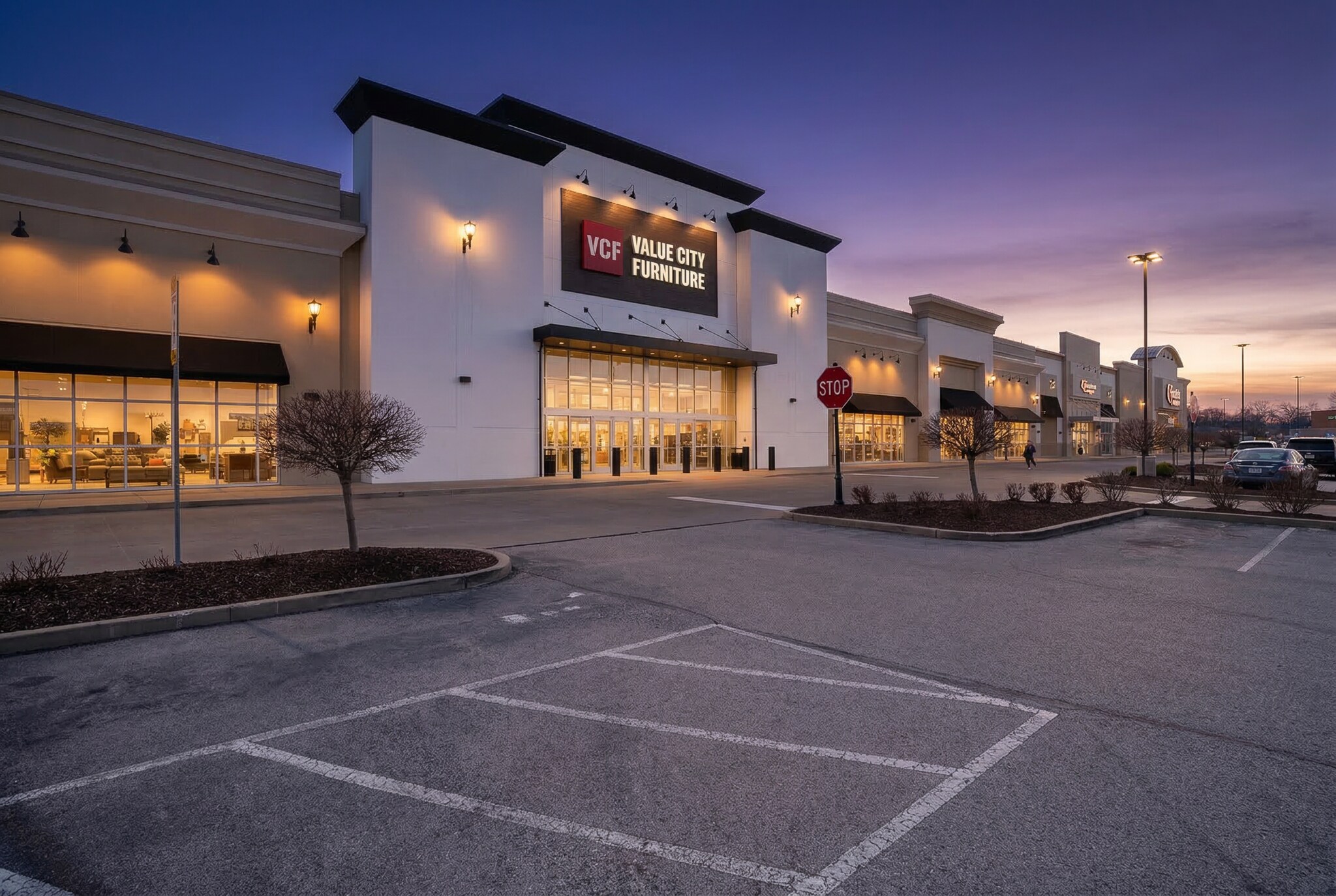 940-990 NW Plaza Dr, Saint Ann, MO à louer Photo principale– Image 1 sur 4