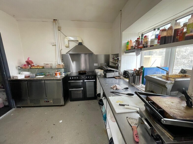 7 Kirk St, Kincardine à vendre - Photo de l’immeuble – Image 3 sur 5