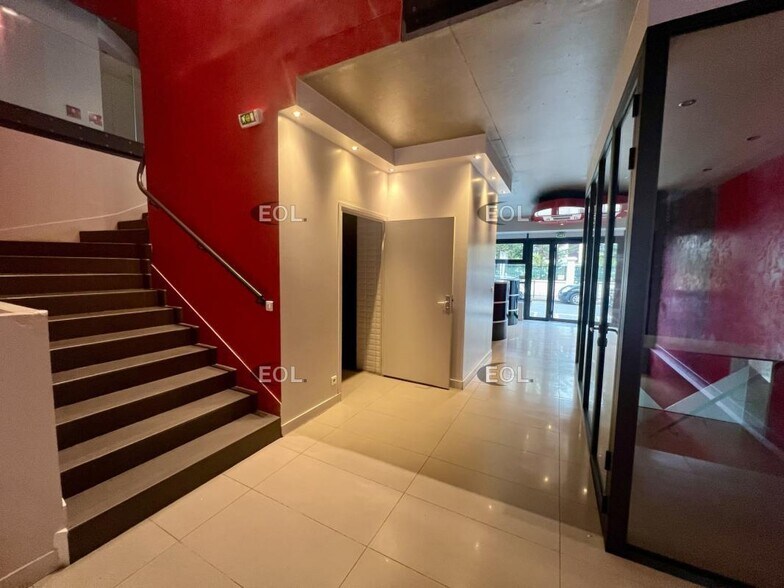 Bureau dans Tremblay-en-France à vendre - Photo intérieure – Image 2 sur 6