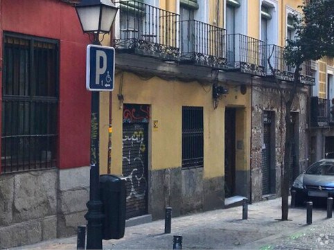 Calle Jesús del Valle, Madrid, Madrid à louer - Photo de l’immeuble – Image 2 sur 4