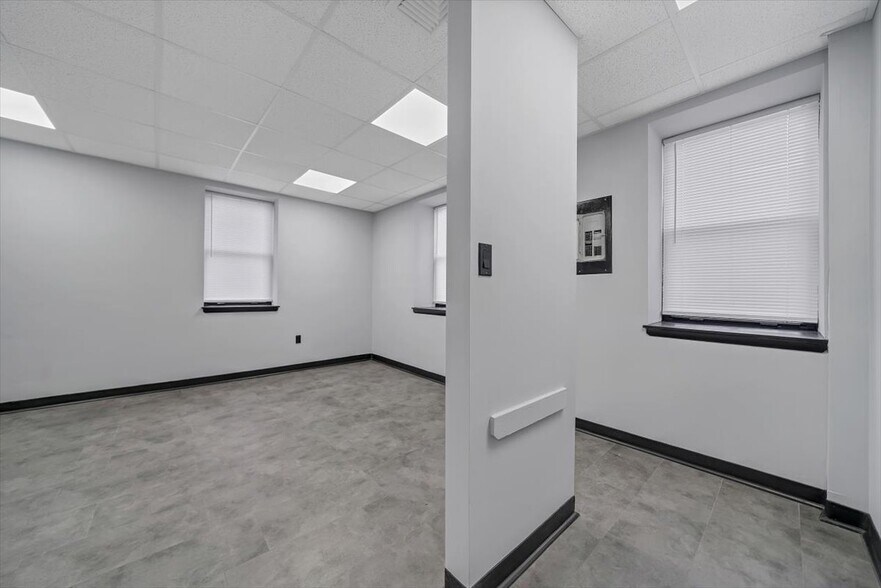 63 New Main St, Haverstraw, NY à vendre - Photo de l’immeuble – Image 3 sur 25
