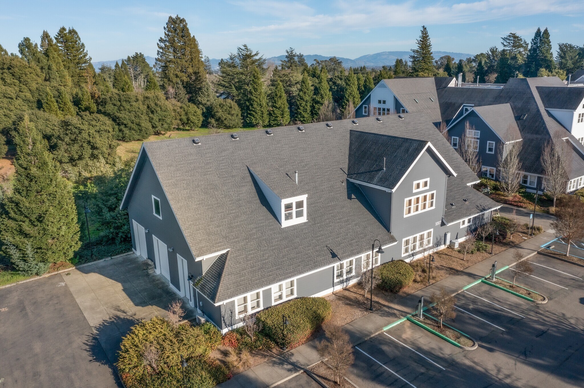 1007 Gravenstein Hwy, Sebastopol, CA à vendre Photo principale– Image 1 sur 16