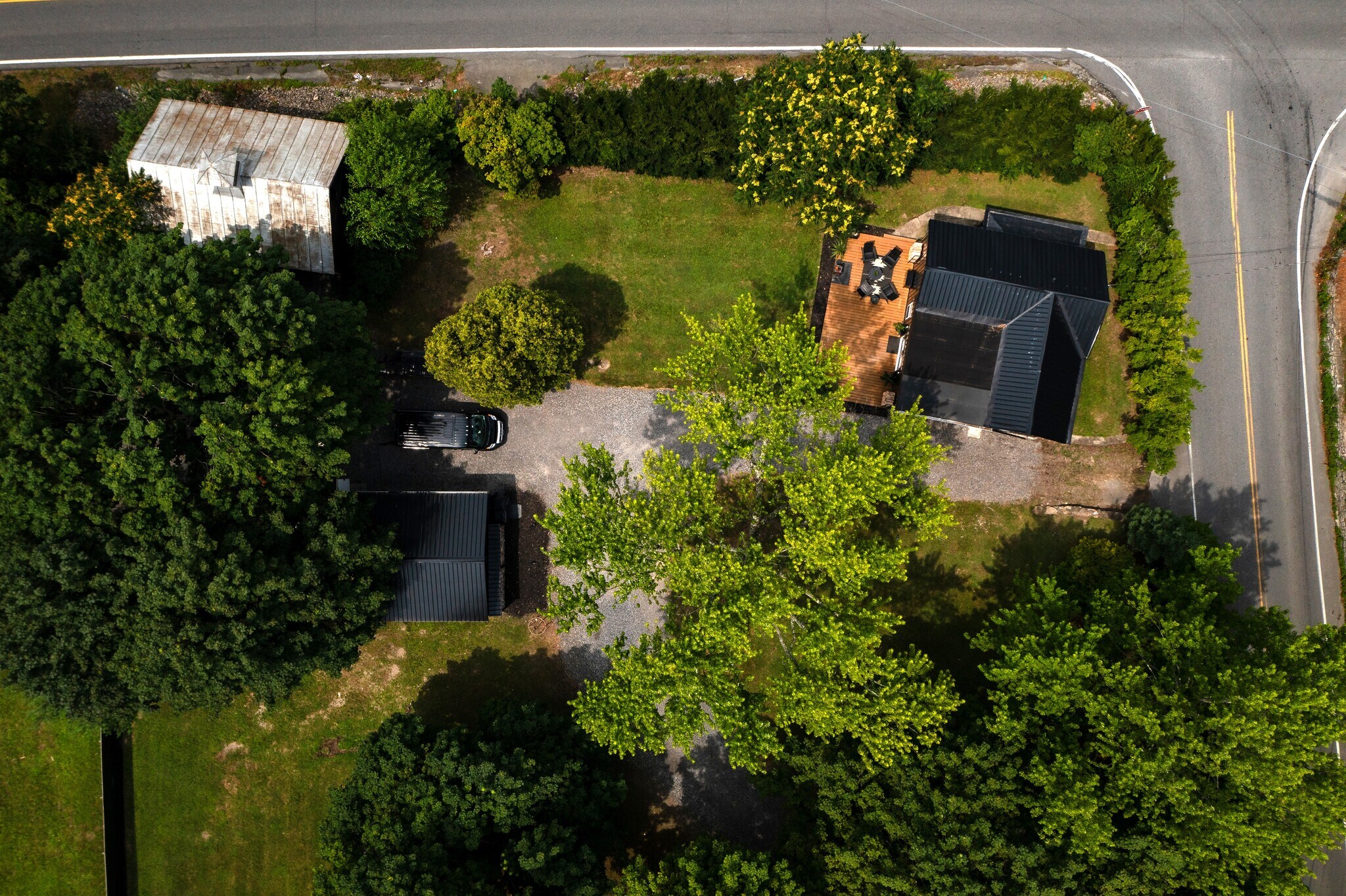 5628 S 3rd St, Hudson, NY à vendre Photo de l’immeuble– Image 1 sur 11