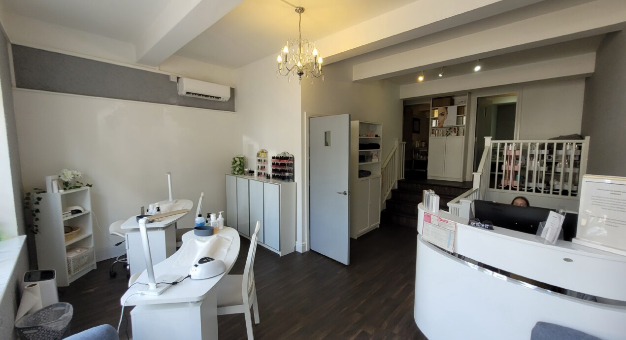 4-4B The Broadway, St Ives, CAM PE27 5BN - Lot 4 - - Photo intérieure - Image 2 of 3