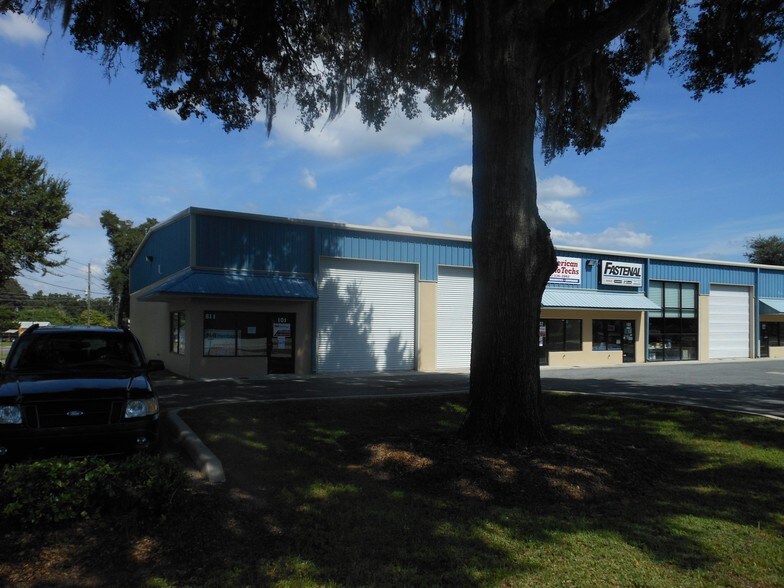 811 NE 16th St, Ocala, FL à louer - Photo de l’immeuble – Image 3 sur 14
