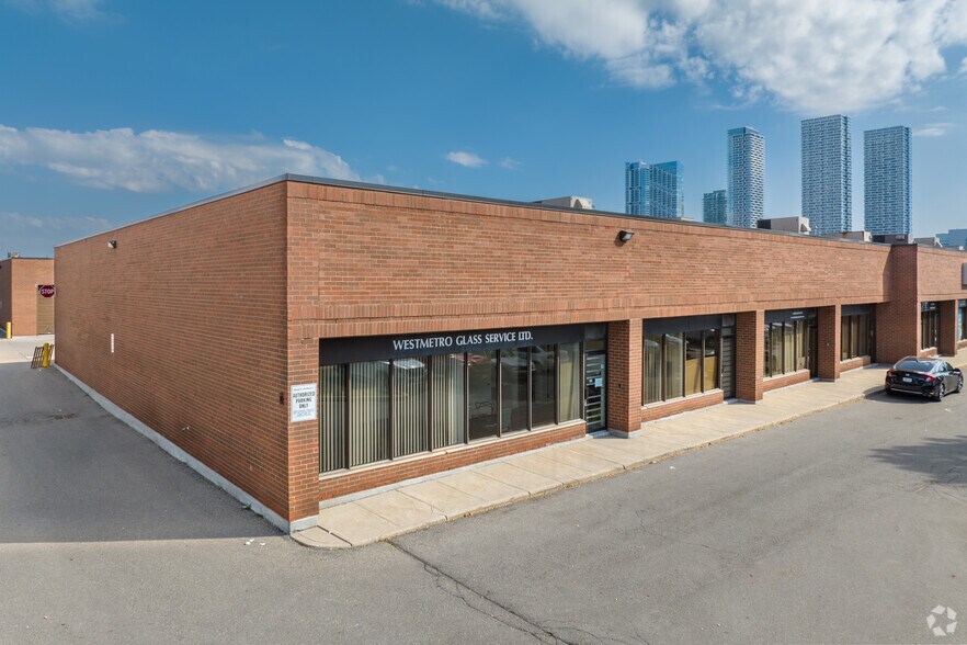 391 Edgeley Blvd, Vaughan, ON à louer - Photo de l’immeuble – Image 3 sur 3