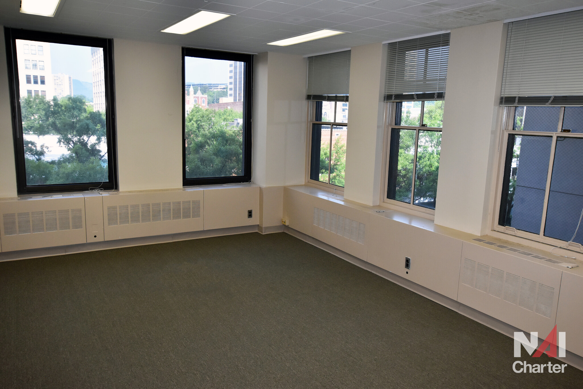 736 Market St, Chattanooga, TN à louer Photo intérieure– Image 1 sur 5