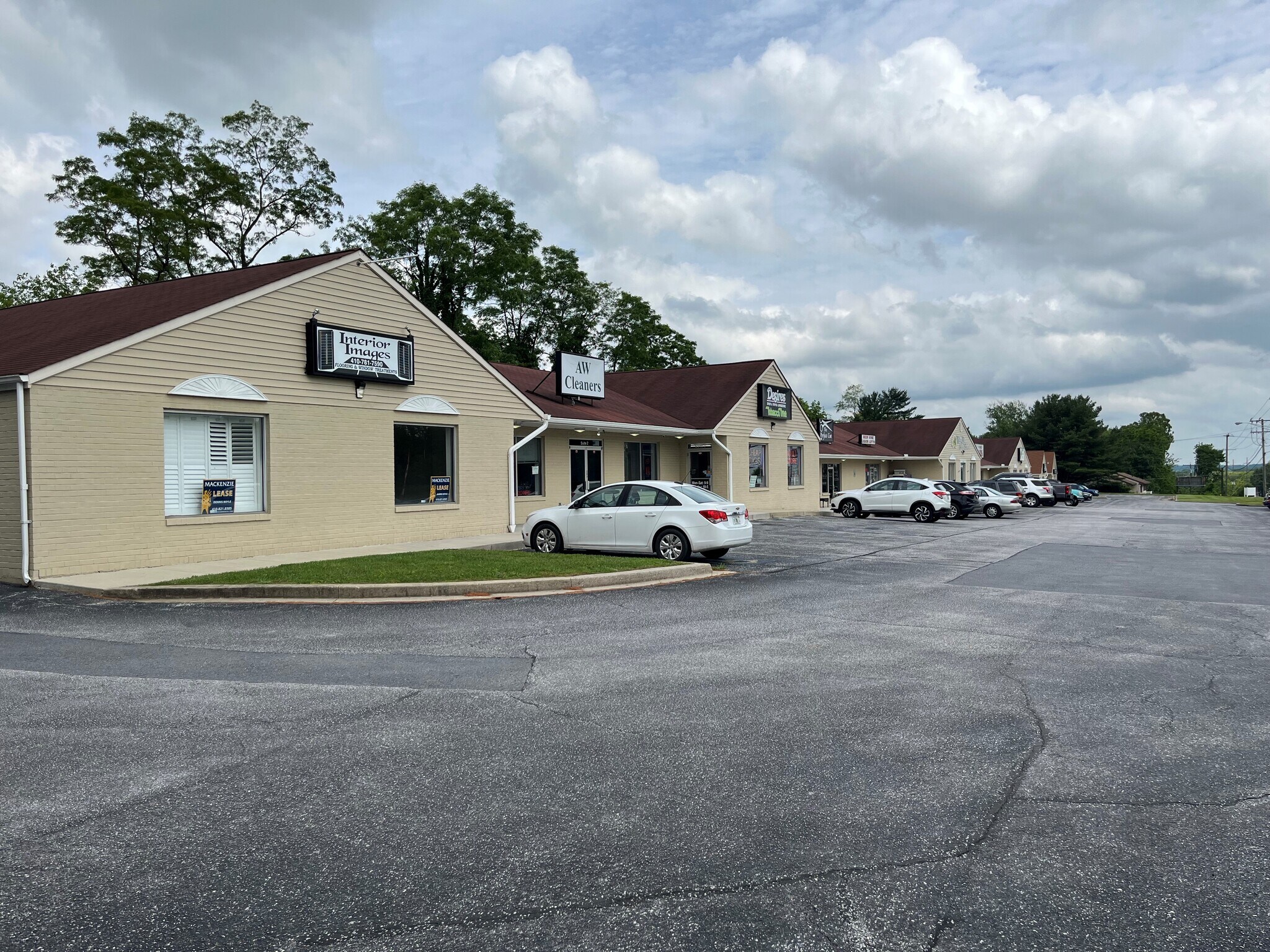 2025 Suffolk Rd, Finksburg, MD à louer Photo de l’immeuble– Image 1 sur 9