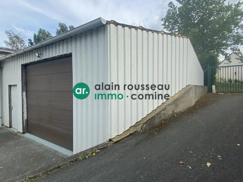 Local d’activités dans Saint-Melaine-sur-Aubance à louer - Photo de l’immeuble – Image 2 sur 4