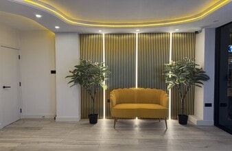 Streatham High Rd, Londres à louer Photo intérieure– Image 2 sur 4