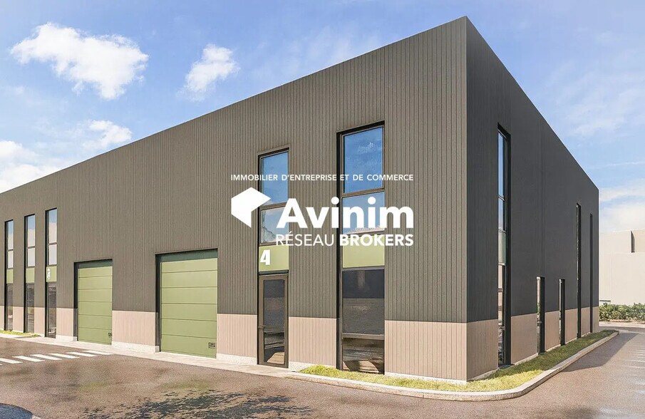 Local commercial dans Cluses à vendre - Photo de l’immeuble – Image 1 sur 2