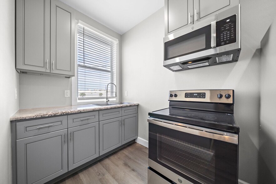 614 35th St, Galveston, TX à vendre - Photo de l’immeuble – Image 3 sur 7