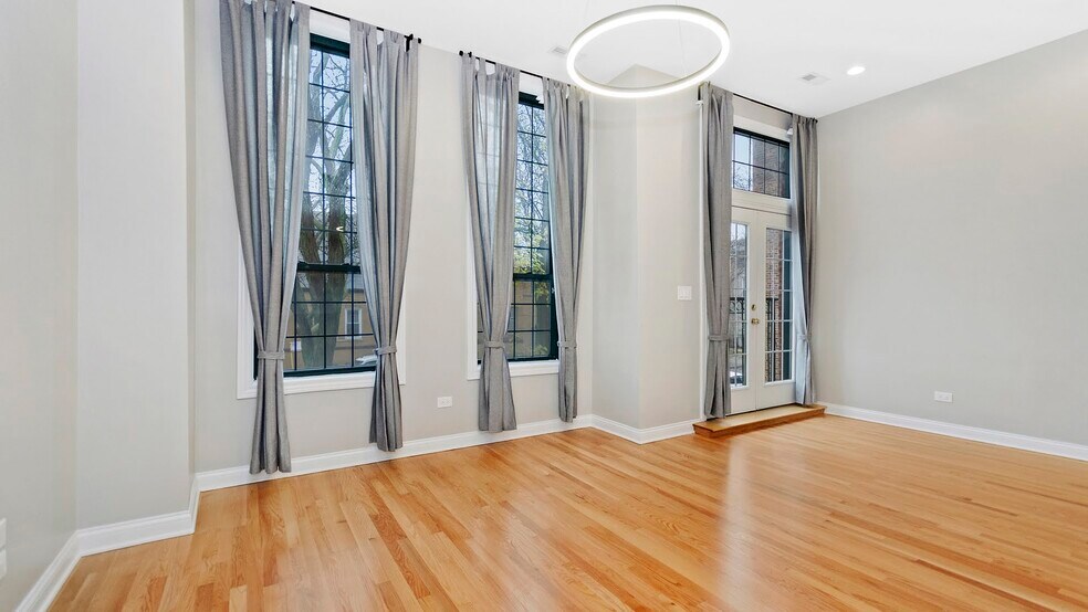 4355-4359 S Saint Lawrence Ave, Chicago, IL à vendre - Photo de l’immeuble – Image 3 sur 19