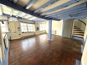 23 Market Pl, Faringdon à vendre Photo intérieure– Image 2 sur 4