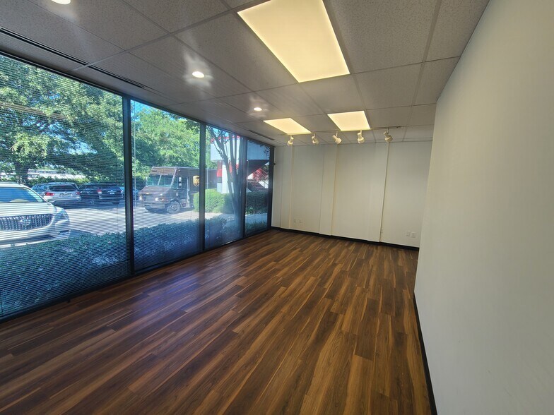 1465 Northside Dr NW, Atlanta, GA à louer - Photo de l’immeuble – Image 3 sur 18