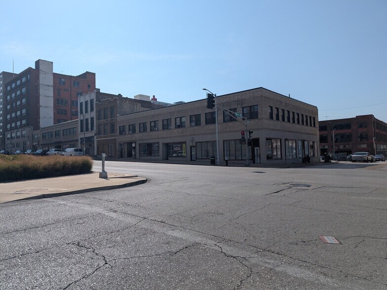 1722-1730 Olive St, Saint Louis, MO à louer - Photo de l’immeuble – Image 2 sur 4