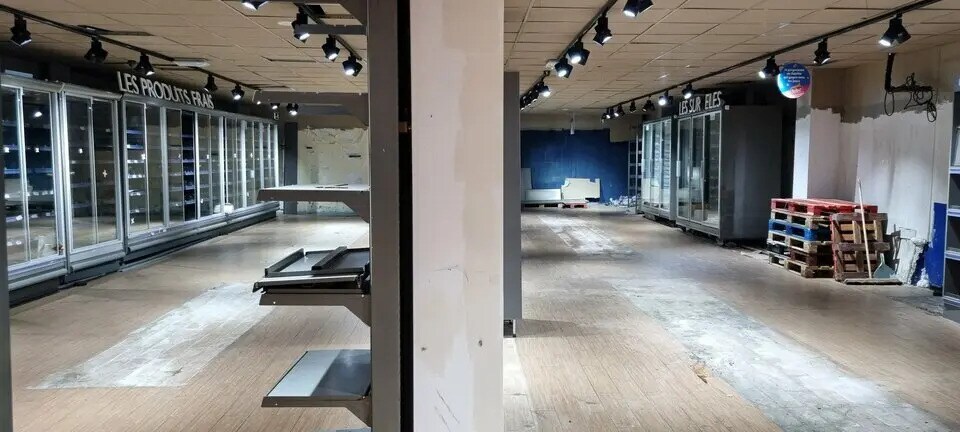 Local commercial dans Paris à louer - Photo de l’immeuble – Image 3 sur 6