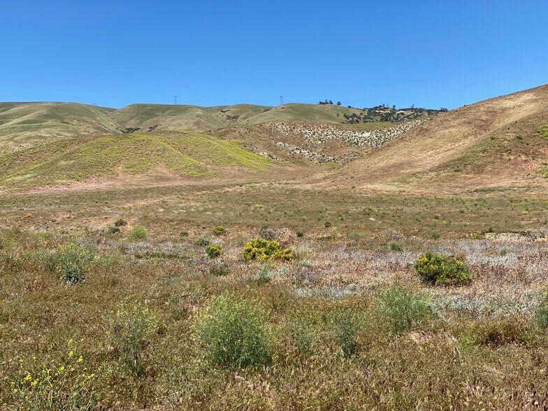 47330 Zenobia rd, Lebec, CA à vendre - Photo de l’immeuble – Image 3 sur 4