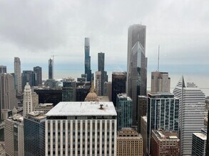 35 W Wacker Dr, Chicago, IL à louer Photo intérieure– Image 2 sur 9