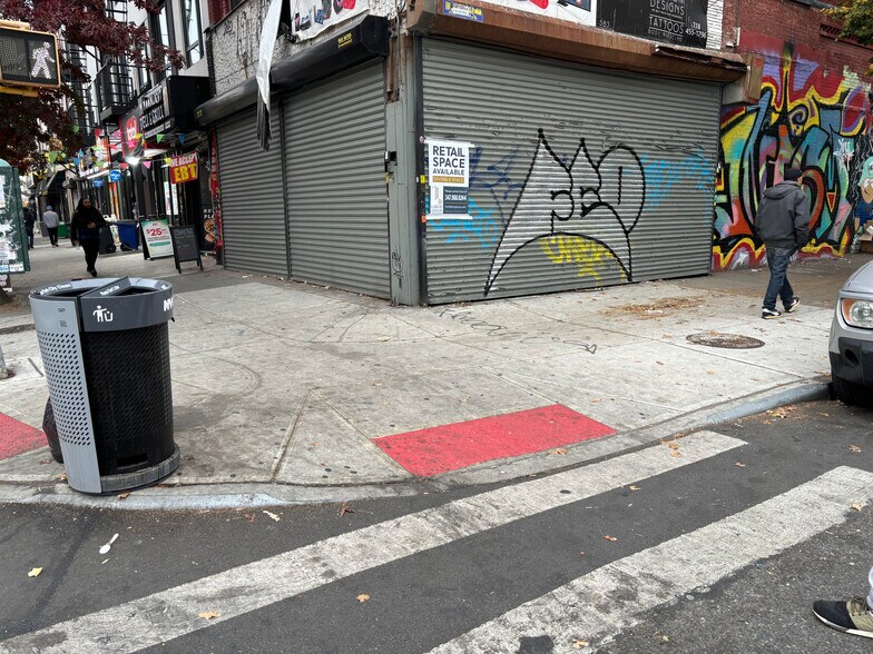 383 Knickerbocker Ave, Brooklyn, NY à louer - Photo de l’immeuble – Image 2 sur 6
