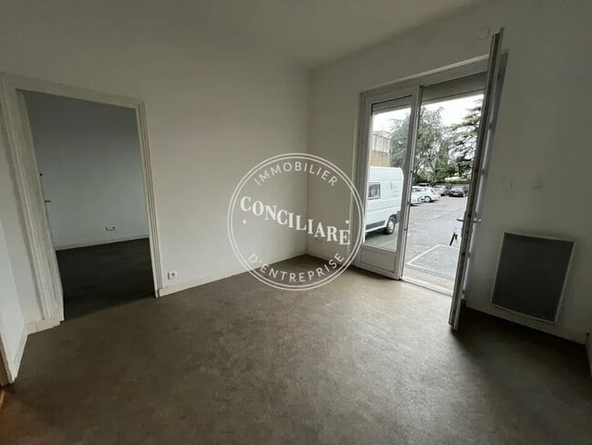 Plus de détails pour 12 Rue De Fenouillet, Toulouse - Industriel/Logistique à louer