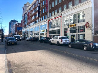 Plus de détails pour 220 Delaware Ave, Buffalo, NY - Local commercial à louer