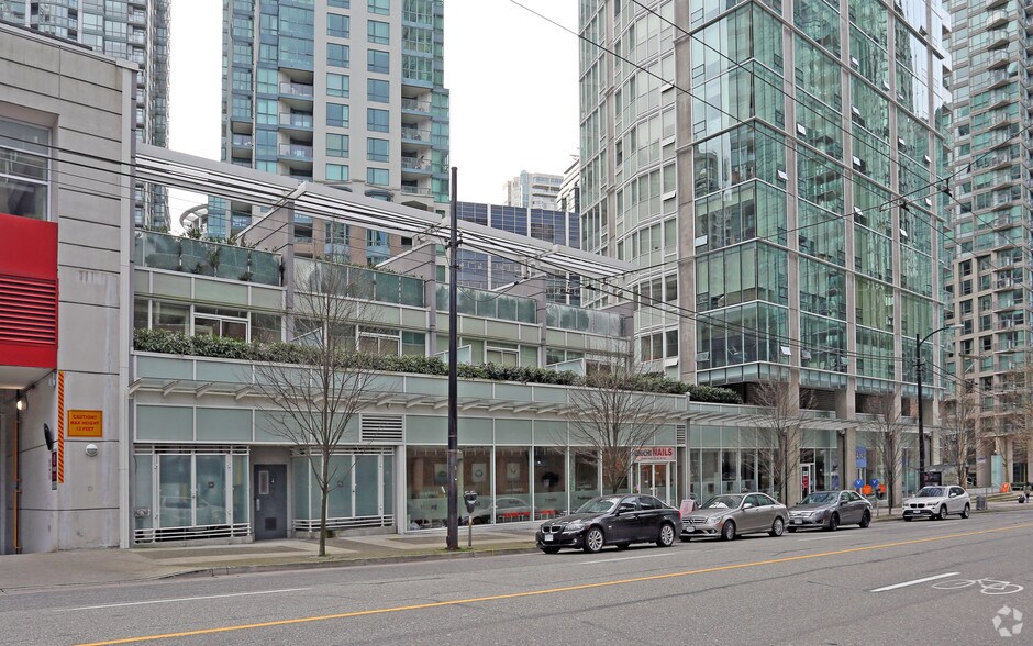 1260-1280 W Pender St, Vancouver, BC à vendre - Photo de l’immeuble – Image 2 sur 9
