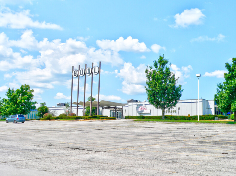 750 E New Circle Rd, Lexington, KY à vendre - Photo principale – Image 1 sur 13
