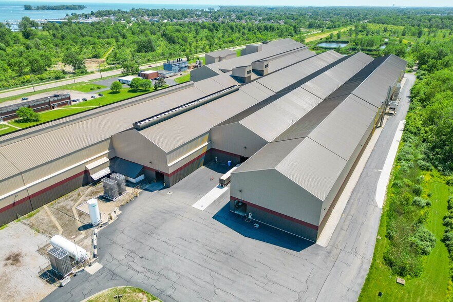 27800 W Jefferson Ave, Gibraltar, MI à vendre - Aérien – Image 3 sur 8