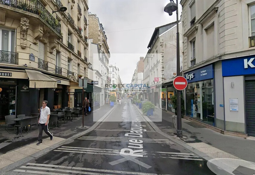 Local commercial dans Paris à louer - Photo de l’immeuble – Image 2 sur 4