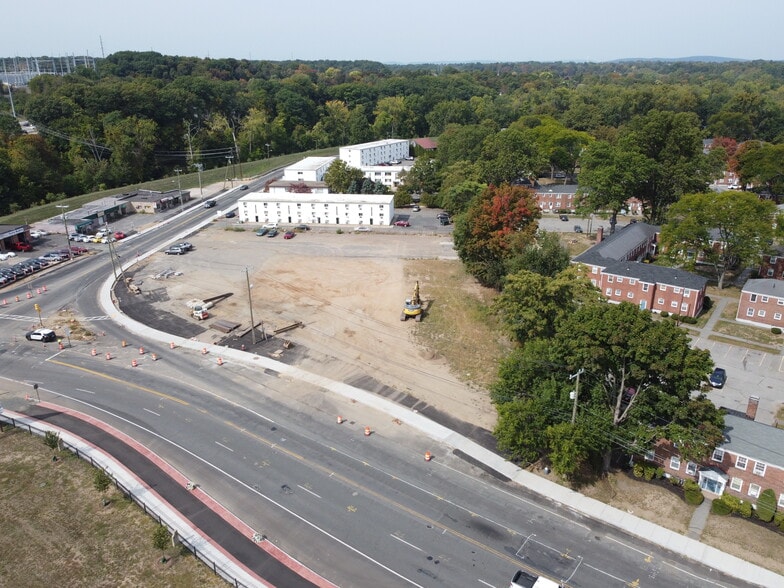1672-1718 Memorial Ave, West Springfield, MA à louer - Aérien – Image 2 sur 3