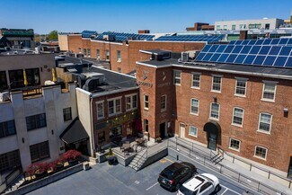 Plus de détails pour 40 N Christian St, Lancaster, PA - Bureau à vendre