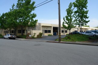 Plus de détails pour 611 Taylor Way, San Carlos, CA - Local d'activités à louer