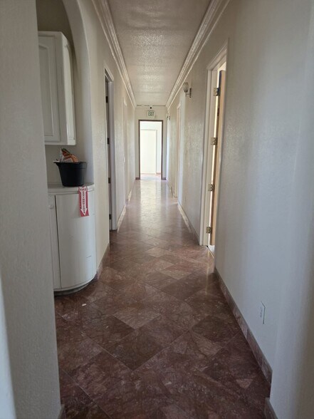 6903 Cactus Ct, San Diego, CA à louer - Photo intérieure – Image 2 sur 6