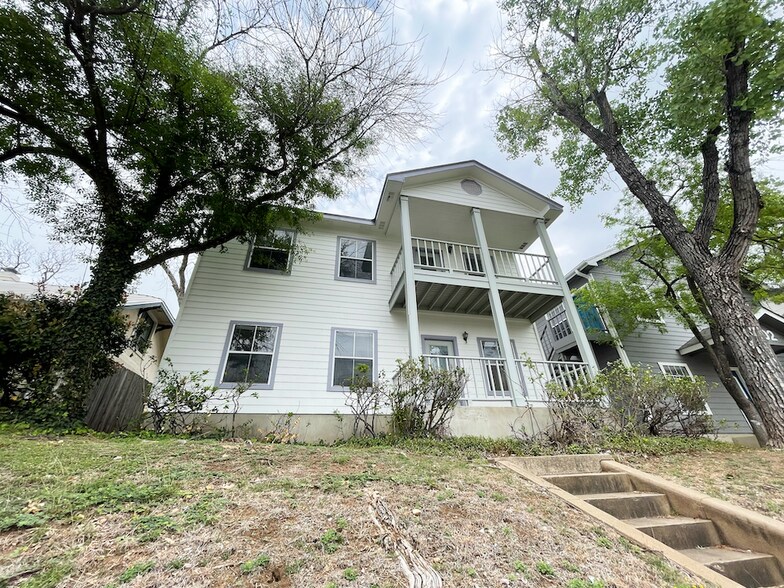 1704 W 6th St, Austin, TX à vendre - Photo de l’immeuble – Image 2 sur 7