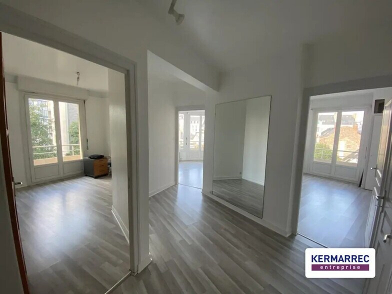 Bureau dans Rennes à louer - Photo de l’immeuble – Image 3 sur 5