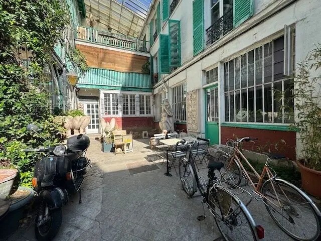 Bureau dans Paris à louer - Photo de l’immeuble – Image 2 sur 11