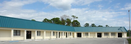 7430-7448 S Us-1 Hwy, Port Saint Lucie, FL à louer Photo intérieure– Image 1 sur 14