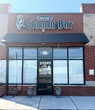 Plus de détails pour 25241-25251 Eureka Rd, Taylor, MI - Local commercial à louer