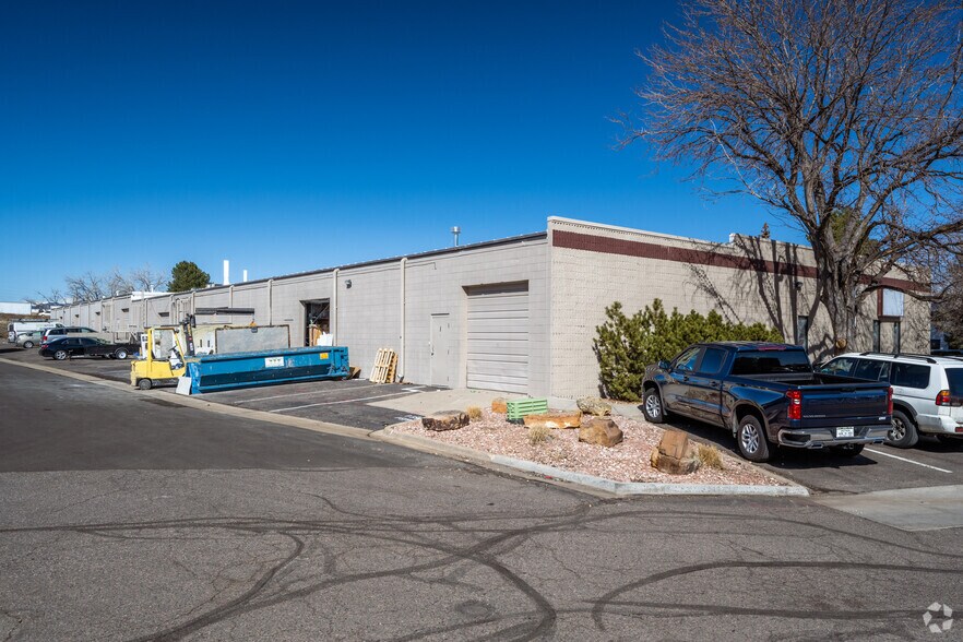 2150 W 6th Ave, Broomfield, CO à louer - Photo de l’immeuble – Image 3 sur 4