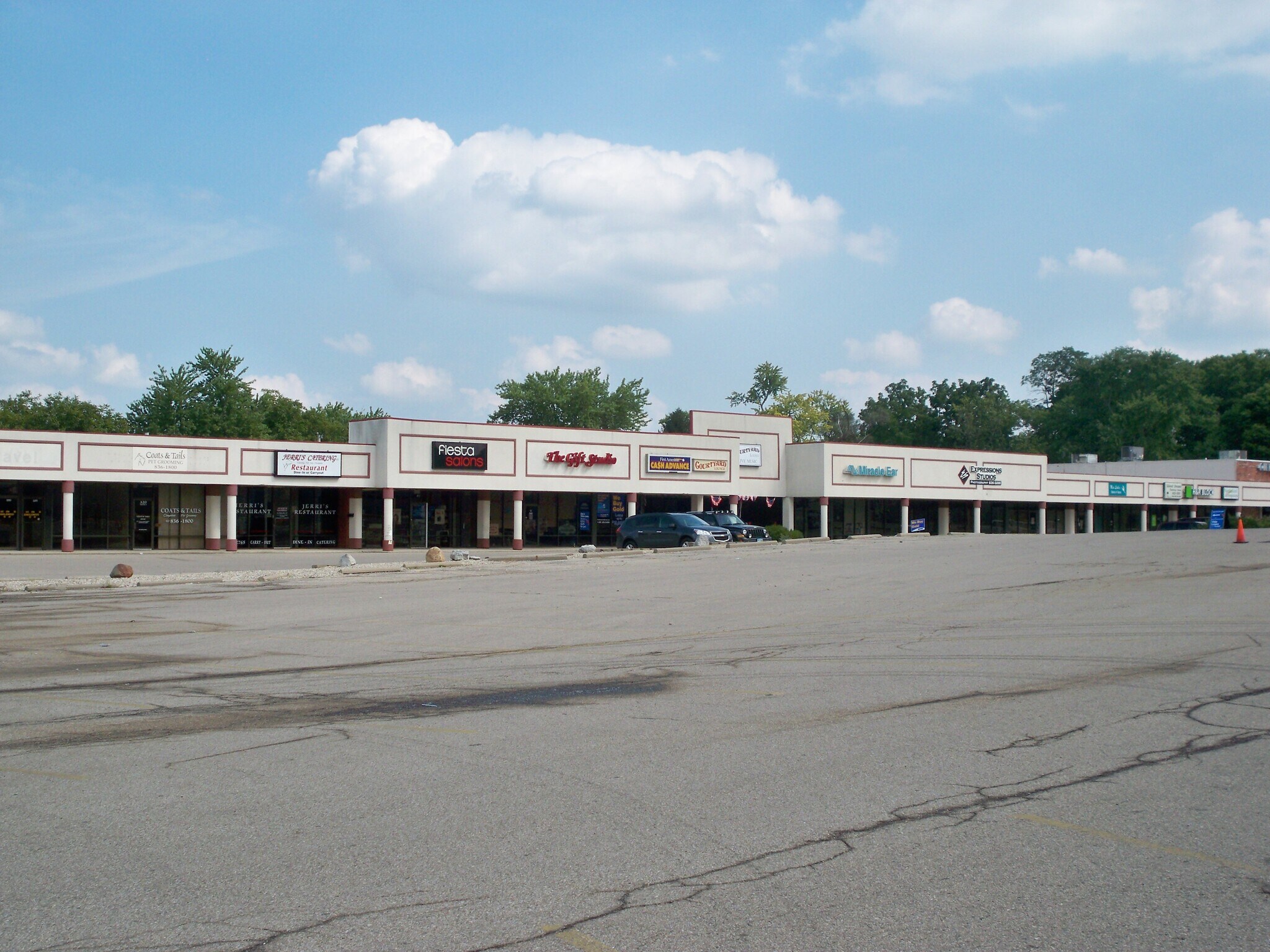 360 W National Rd, Englewood, OH à louer Photo de l’immeuble– Image 1 sur 2
