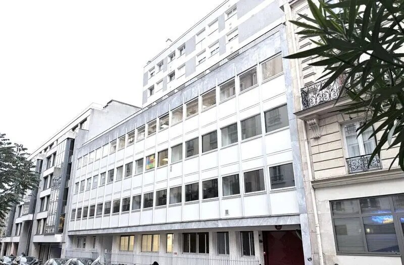 9 Rue Du Delta, Paris à louer Photo de l’immeuble– Image 1 sur 12