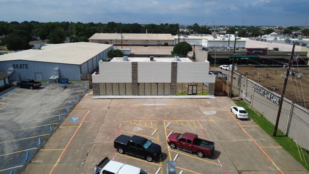21950 Kingsland Blvd, Katy, TX à louer - Photo de l’immeuble – Image 3 sur 16