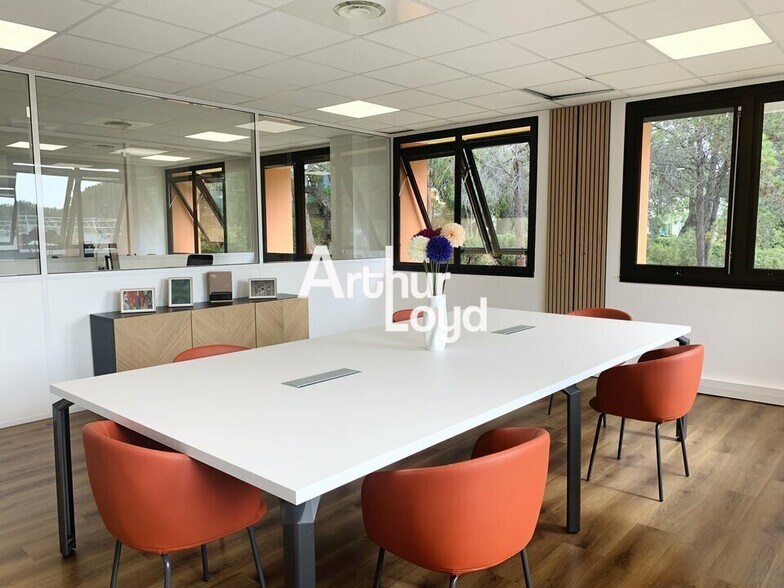 1360 Route Des Dolines, Valbonne à vendre - Photo intérieure – Image 2 sur 6