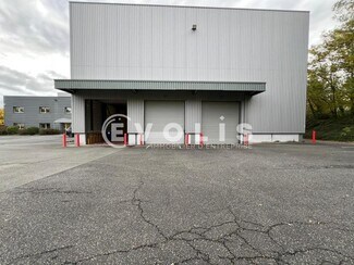 Plus de détails pour 471 Rue Louis Arnal, Lozanne - Local d'activités à louer