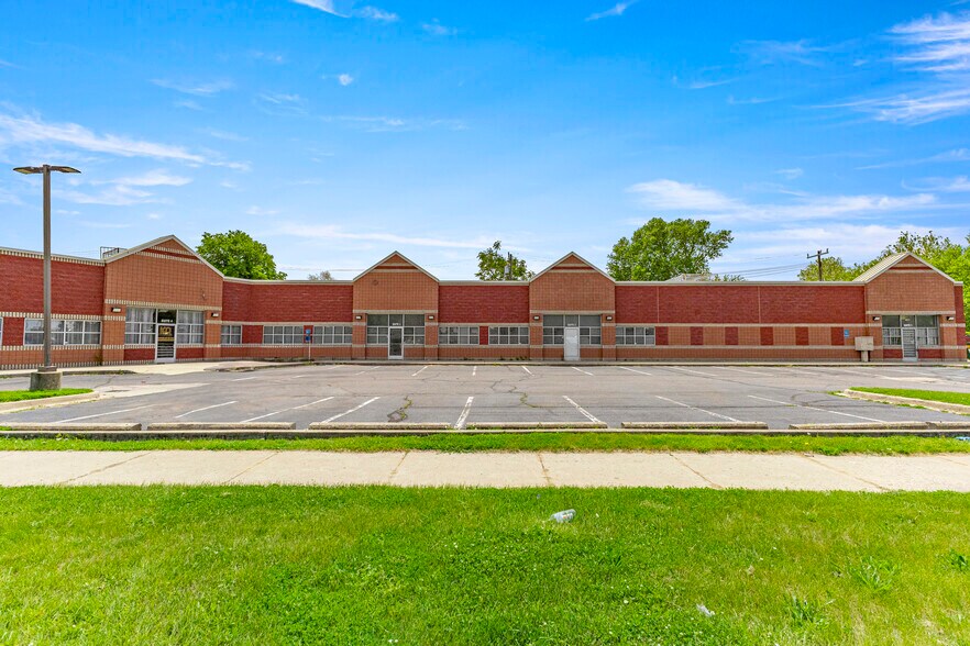 2300 S Schaefer Hwy, Detroit, MI à vendre - Photo de l’immeuble – Image 3 sur 38